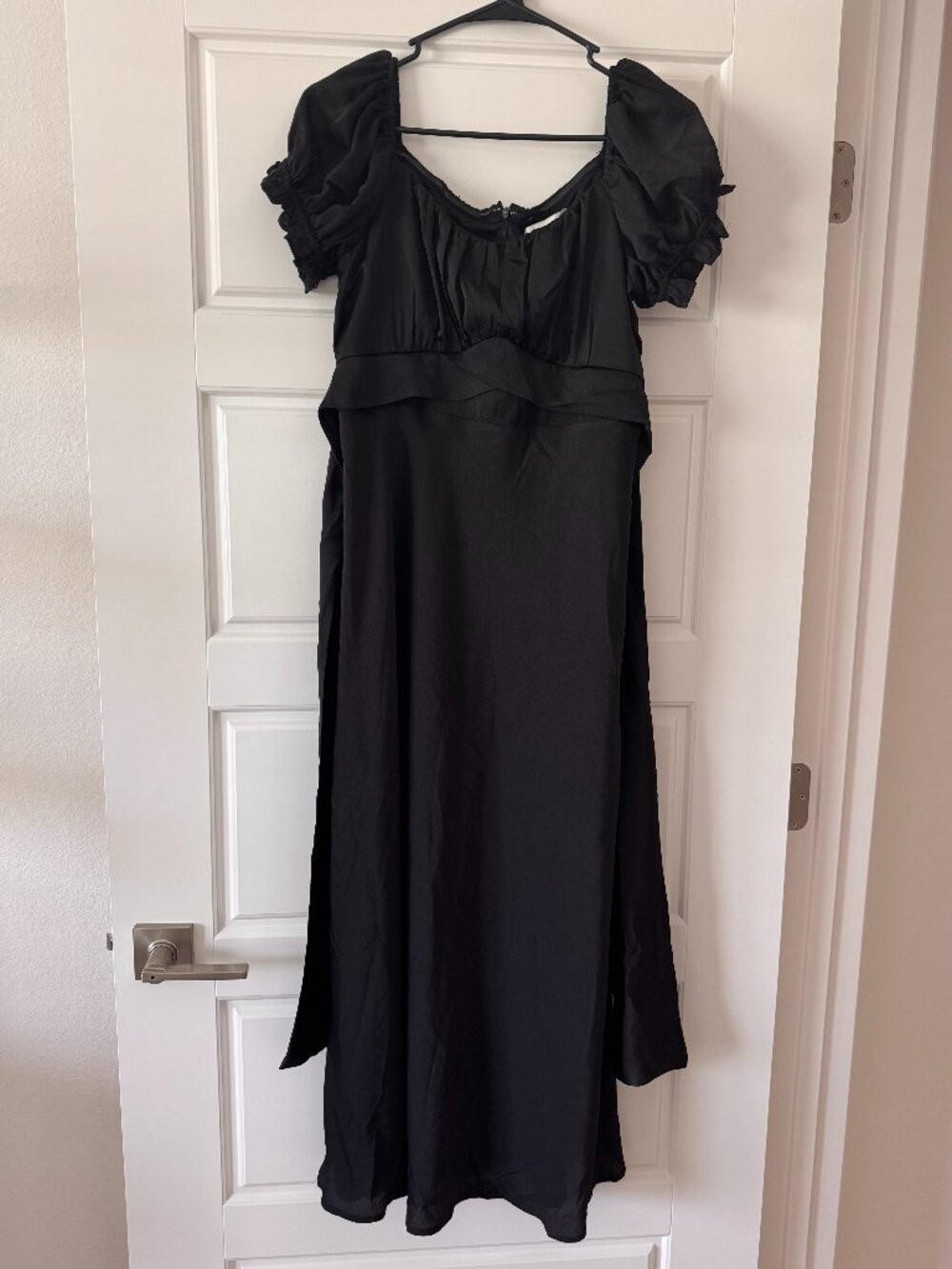 Francesca’s Sue Satin Midi Dress